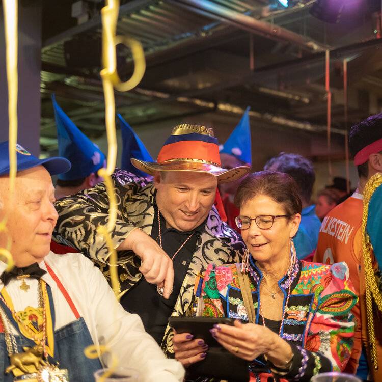 carnavalsborrel-marks-wachters-notarissen-2019-26.jpg