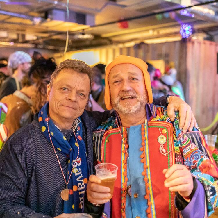 carnavalsborrel-marks-wachters-notarissen-2019-36.jpg