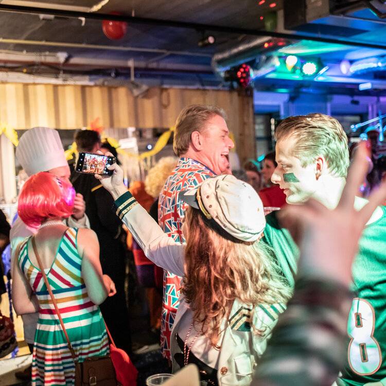 carnavalsborrel-marks-wachters-notarissen-2019-56.jpg